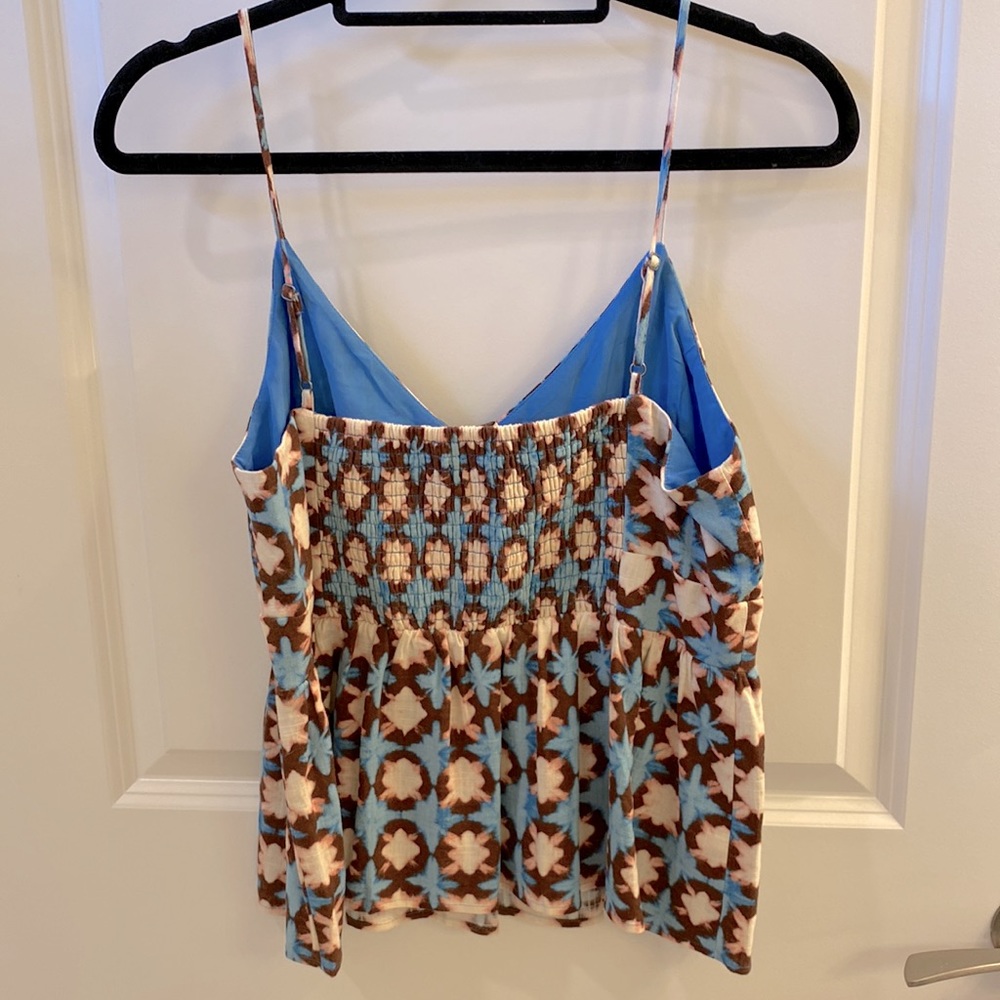 Linen tank - Picture 2 of 5